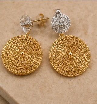 Aurora Disc Drop Earrings

18K Solid Gold | Two-Tone Statement Earrings